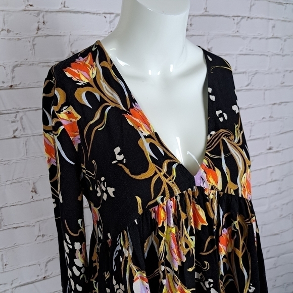 Free People Bella Floral Tunic - Picture 6 of 15